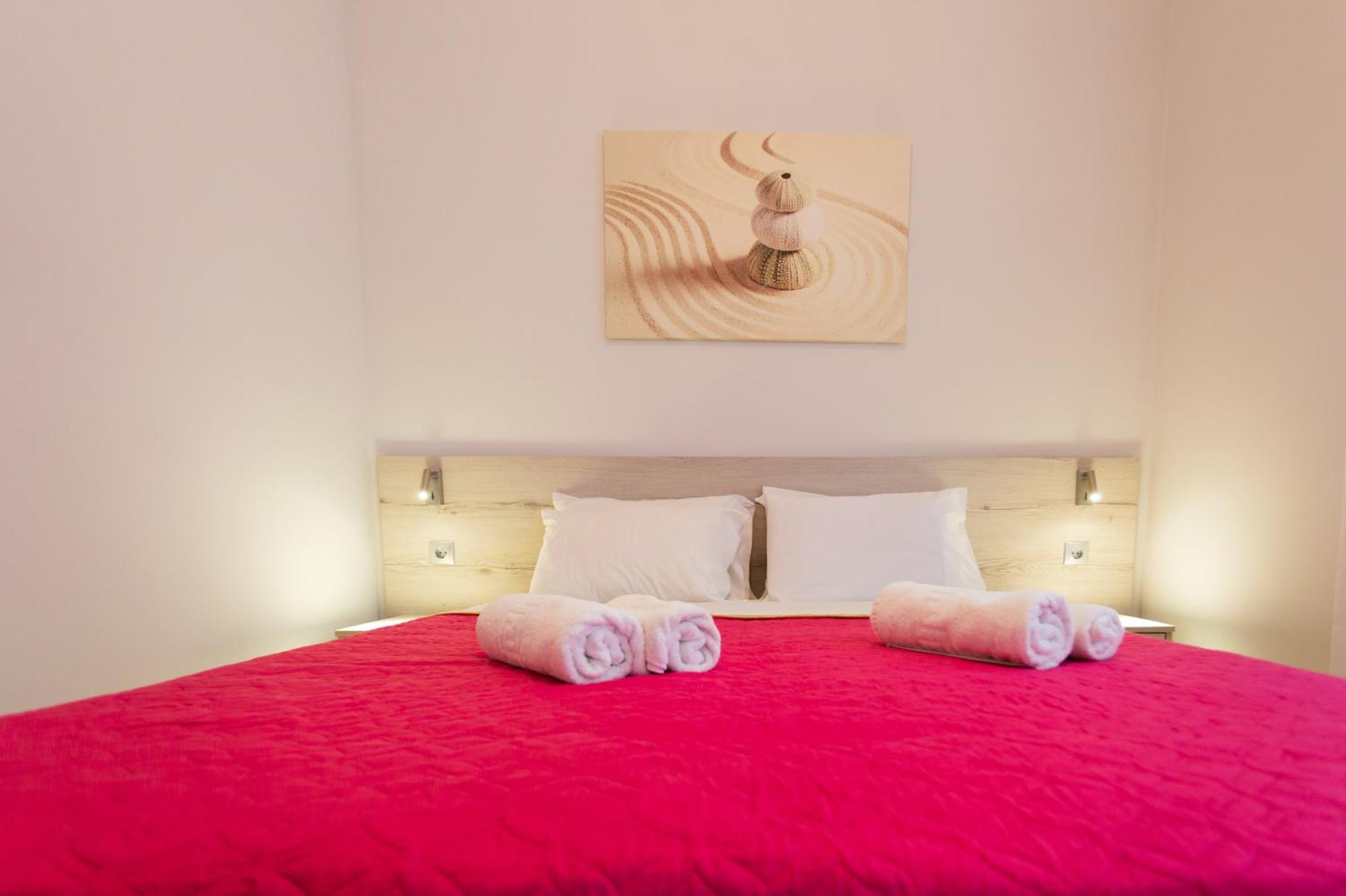 Eleni Apartament