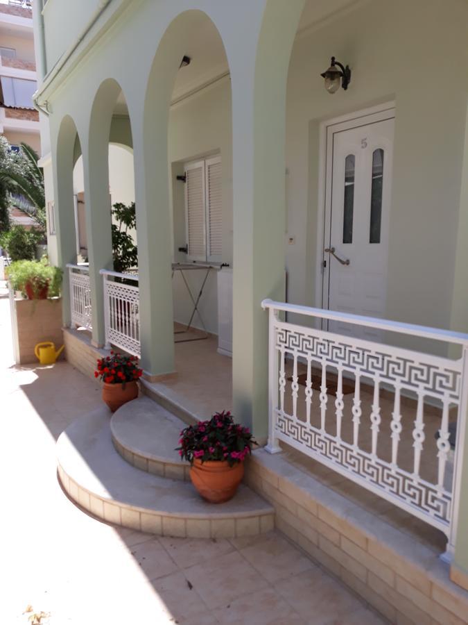 Apartament Eleni *